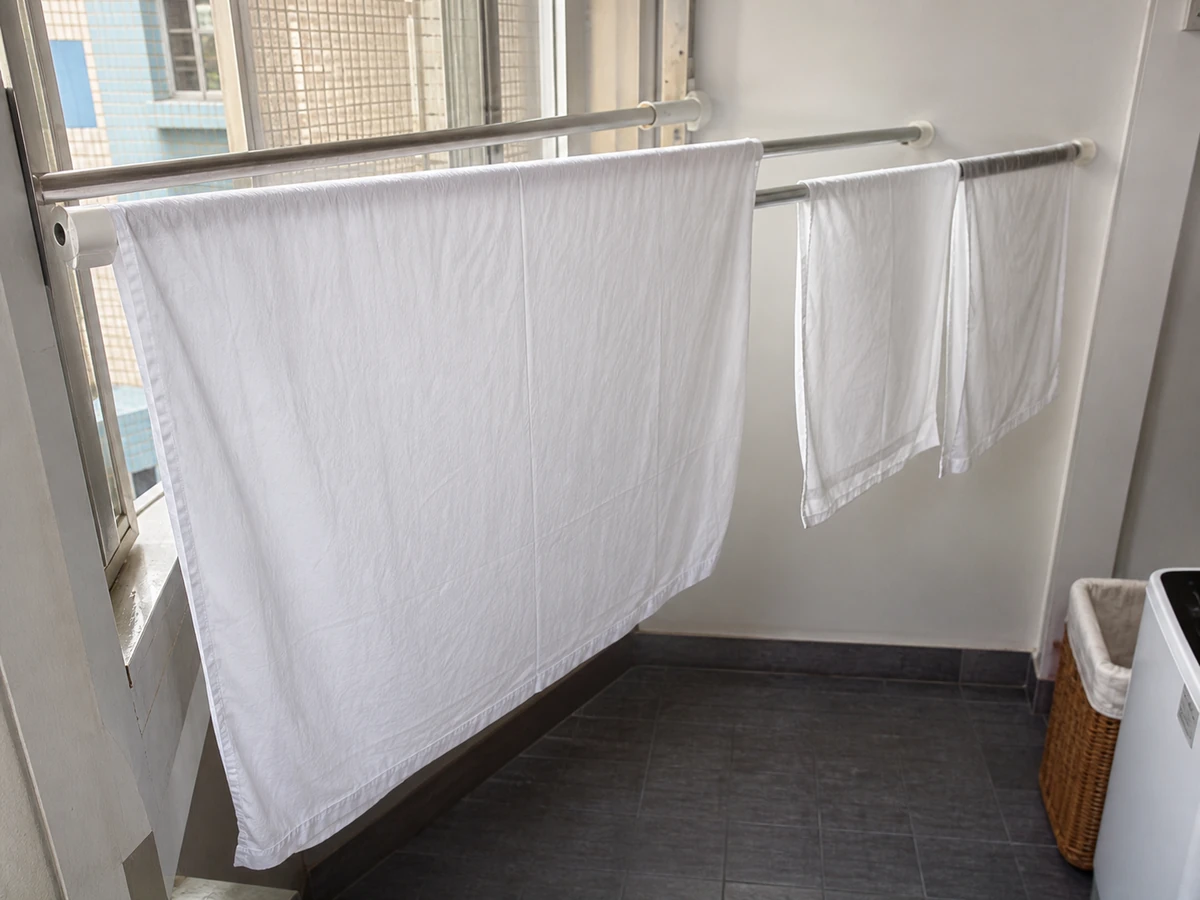 How to Wash Bed Sheets and Pillowcases: Untangle and dry completely