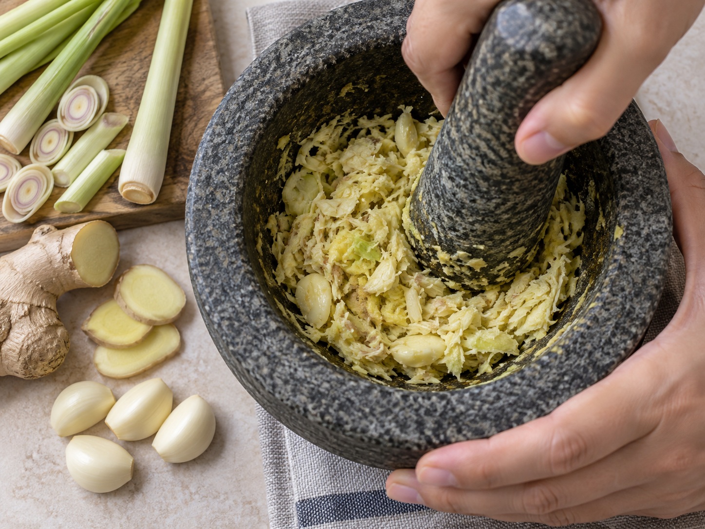 Burmese Mohinga Fish Rice Noodles — Pound the aromatics