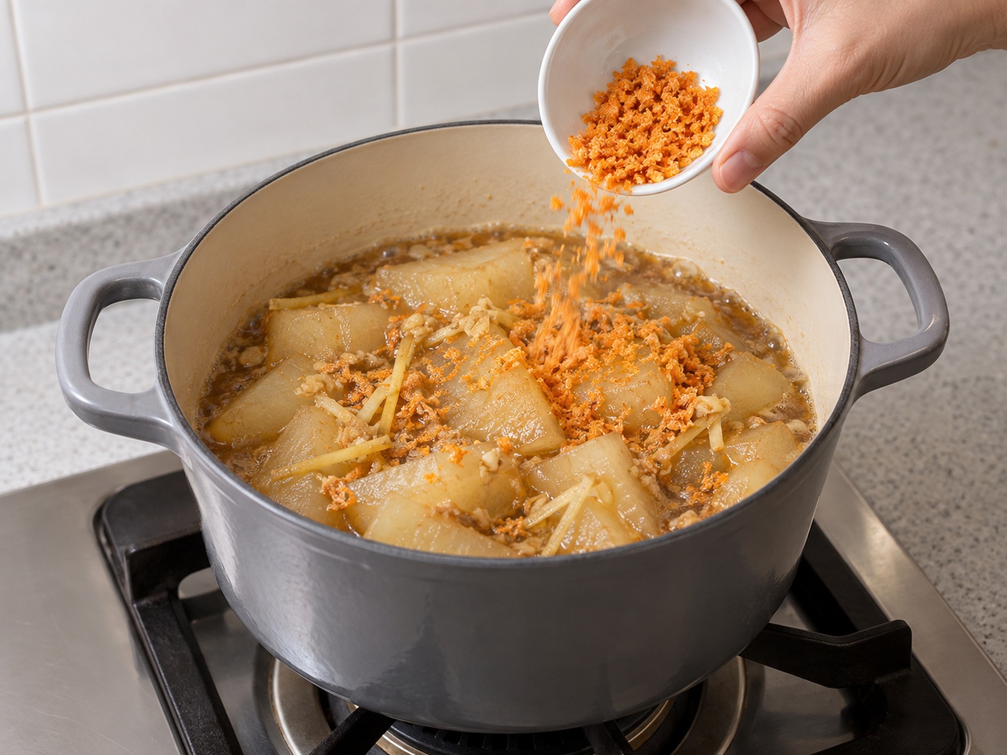 Cantonese Braised Pomelo Pith na may Shrimp Roe — Ilagay ang shrimp roe