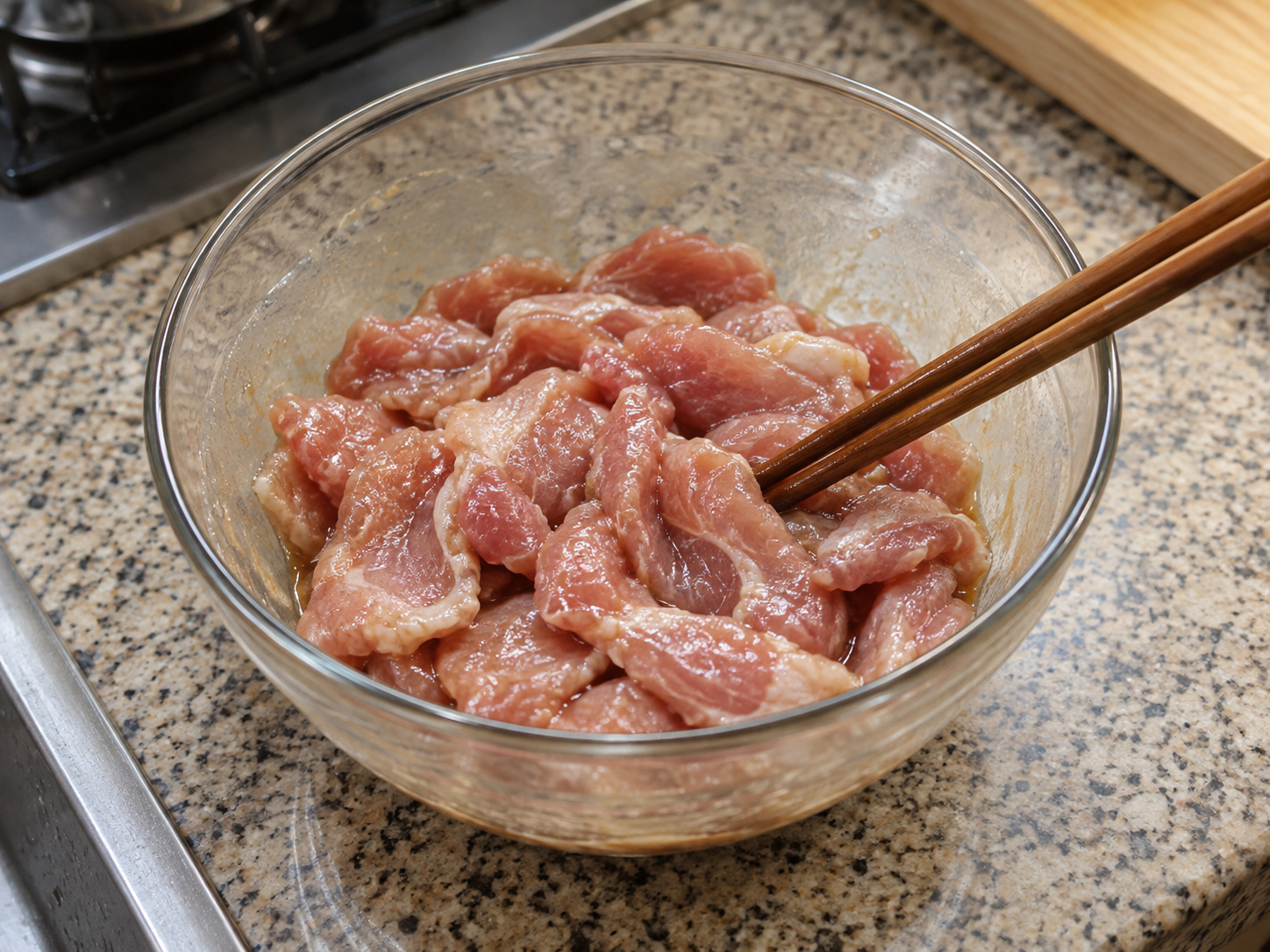Cantonese na Sabaw ng Mustard Greens, Maalat na Itlog, at Hiniwang Baboy — I-marinate ang baboy