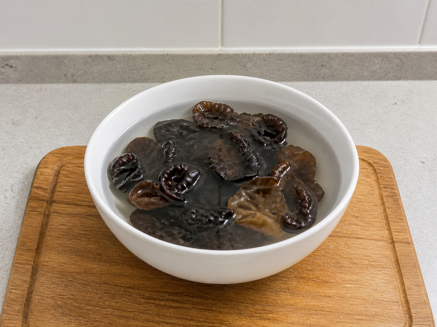 Chinese Lotus Root, Black Fungus and Snow Pea Stir-Fry — Soak the wood ear