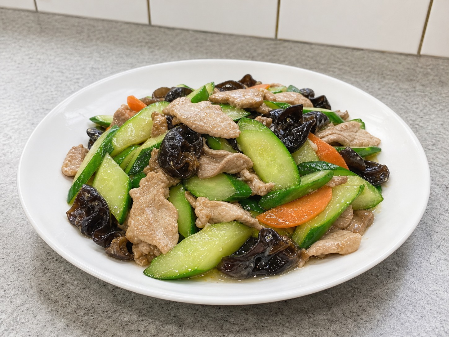 青瓜雲耳炒肉片 Stir-fried Pork Slices with Cucumber and Wood Ear