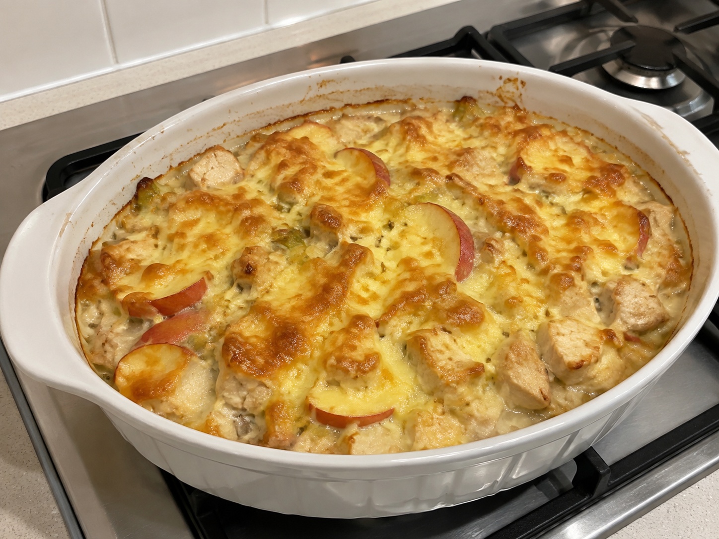 I-bake hanggang bumubula at golden: I-bake hanggang bumubula at golden. Sundin ang sukat at pagkakasunod ng recipe; tiyaking tama ang lagay ng pagkain bago magpatuloy.