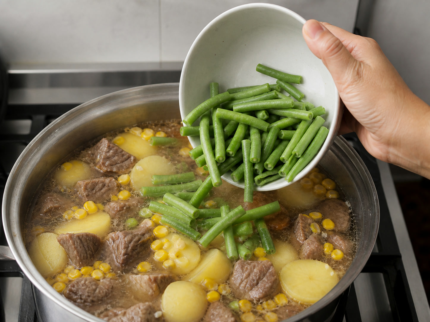 Nilagang Baka: Idagdag ang baguio beans