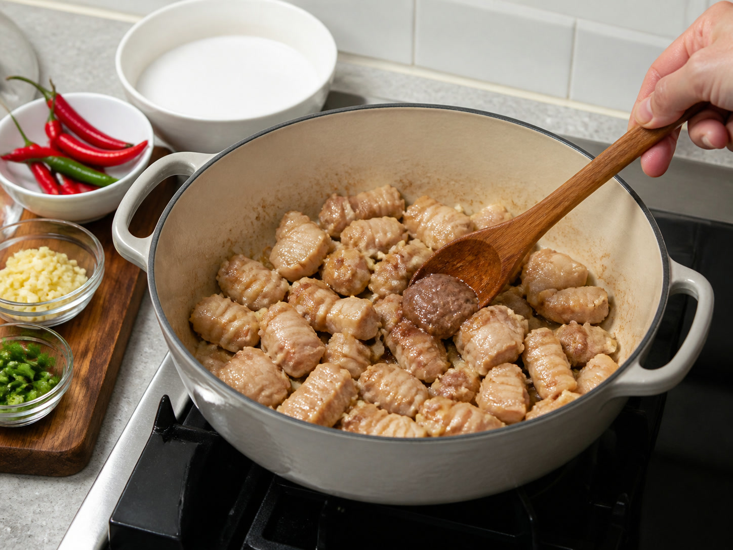 Babi Bicol Express dengan Santan: Tumis terasi
