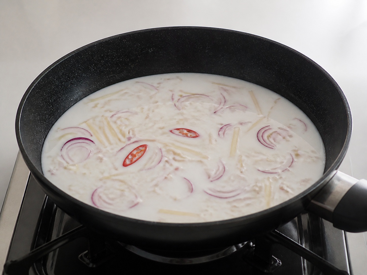 Tilapia Kuah Santan Filipina — Tambahkan santan