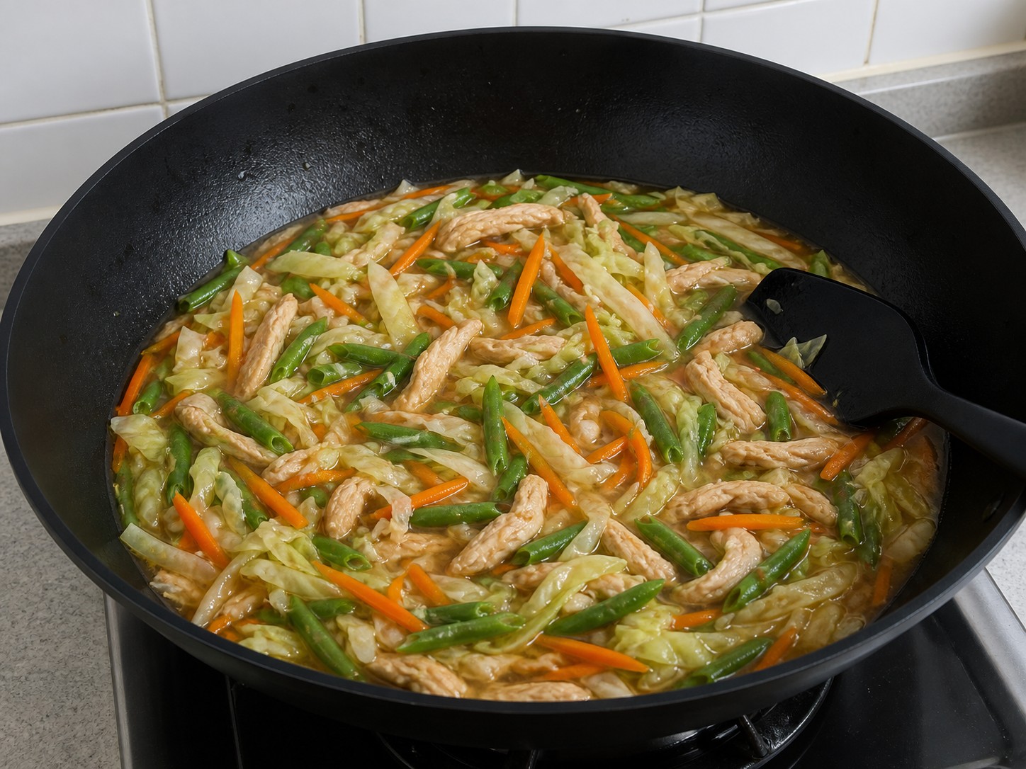Pancit Bihon Guisado — hakbang 9