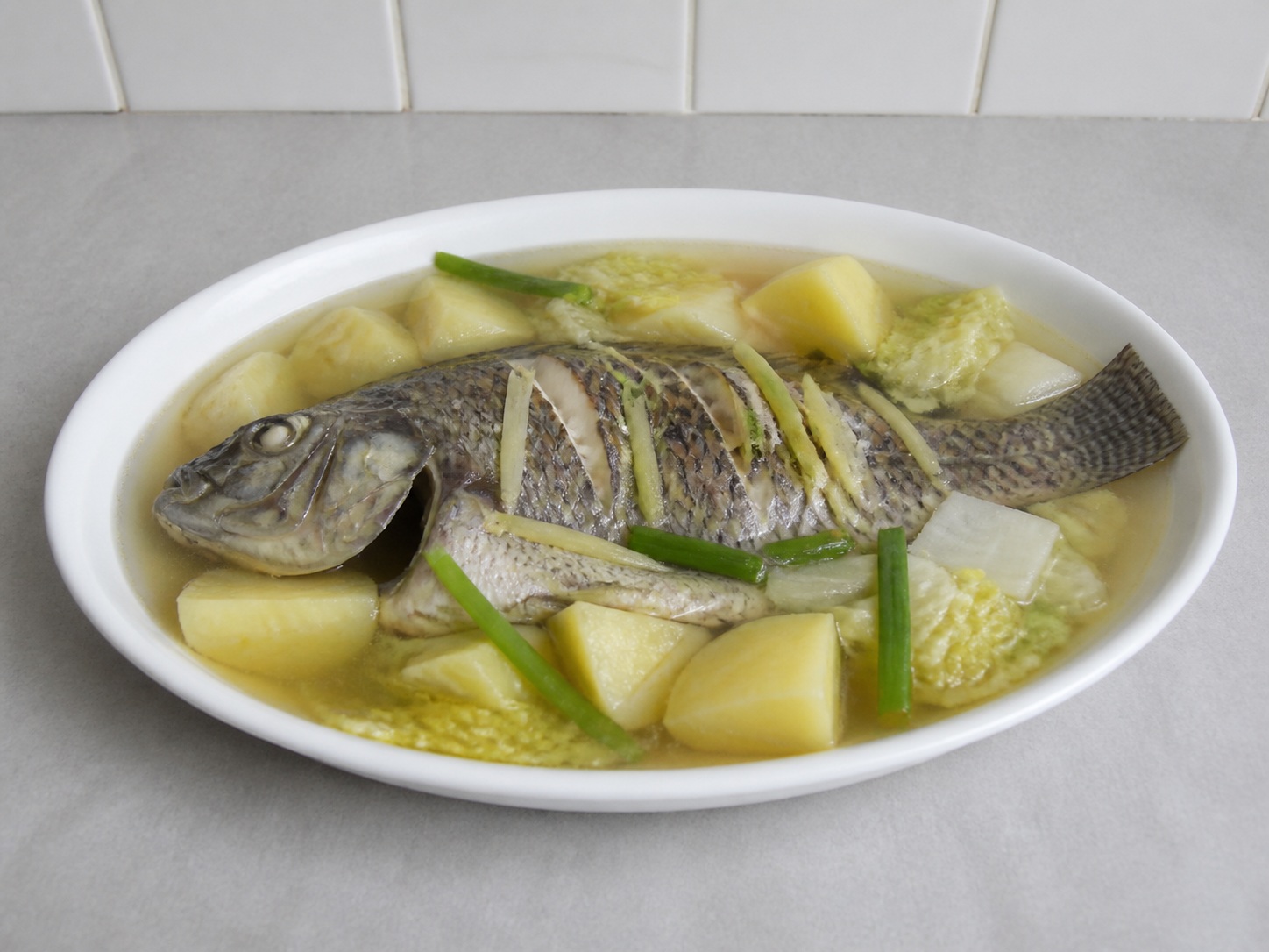 Sup Ikan Jahe Filipina — hidangan jadi