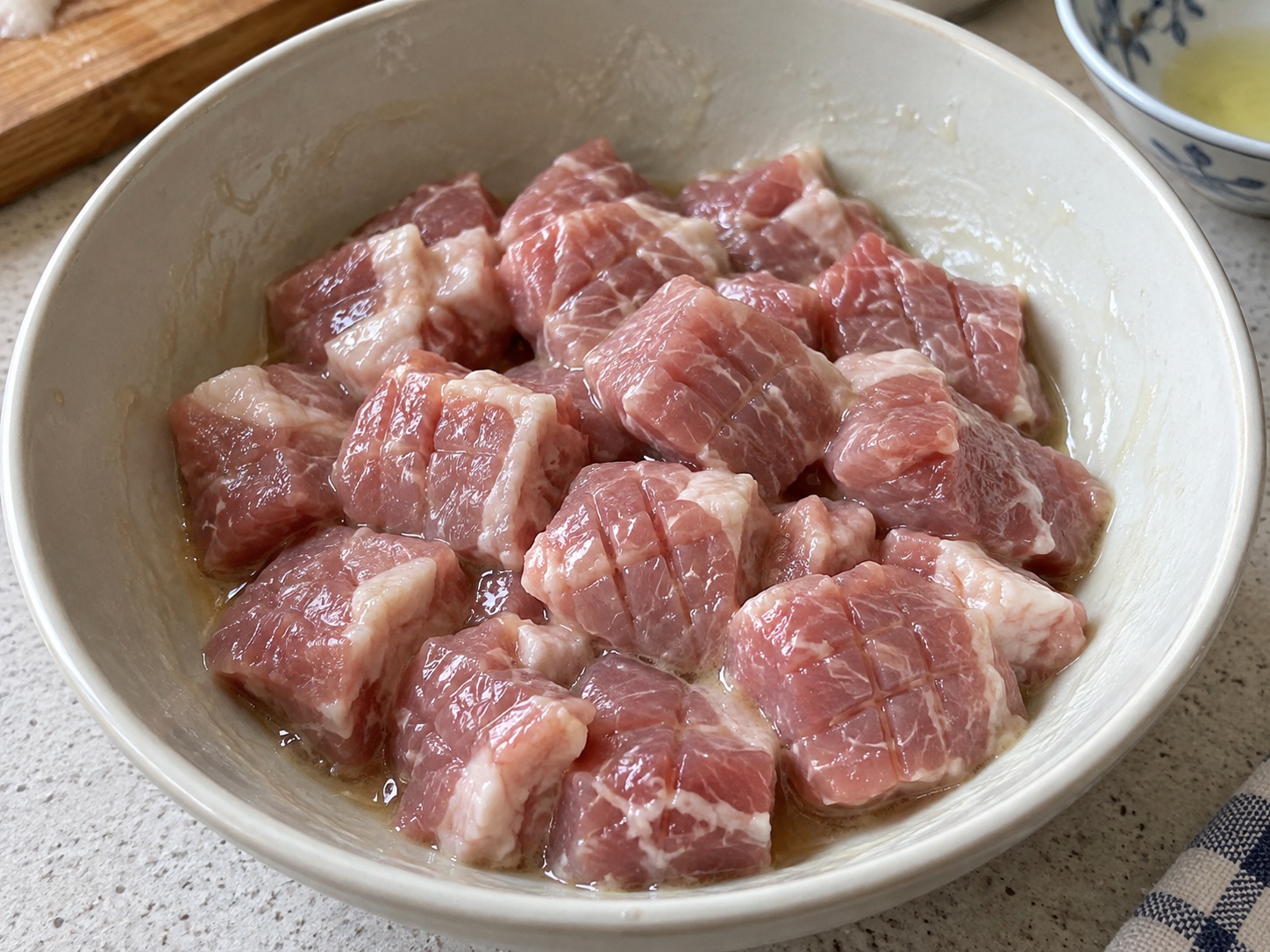 福建荔枝肉 — 醃肉