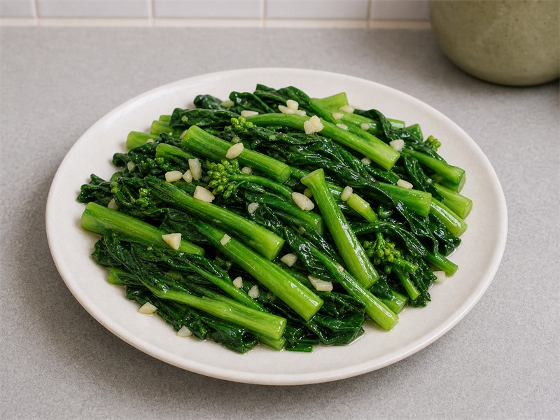 蒜蓉炒菜心 Garlic Choy Sum