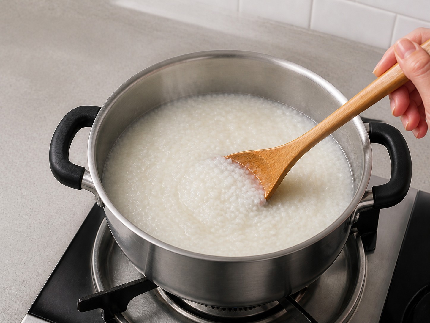 Ginger Fish Fillet Congee — step 8: Stir the congee base