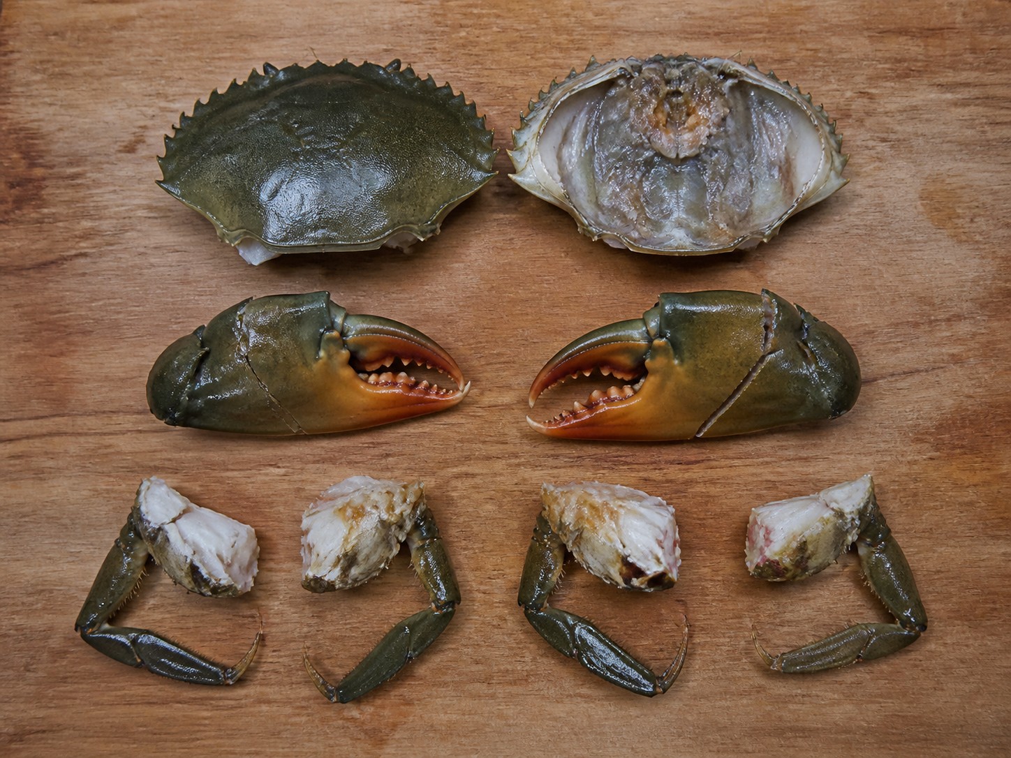 Kepiting Tumis Jahe dan Daun Bawang — Potong kepiting