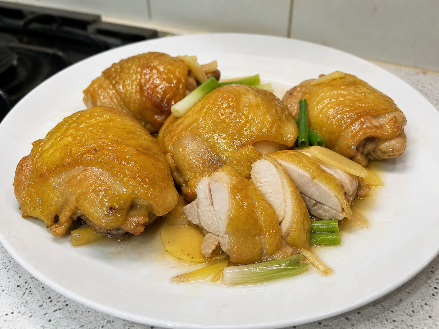 Hita ng Manok na Niluto sa Asin ala Hakka: Pahingahin at ihain