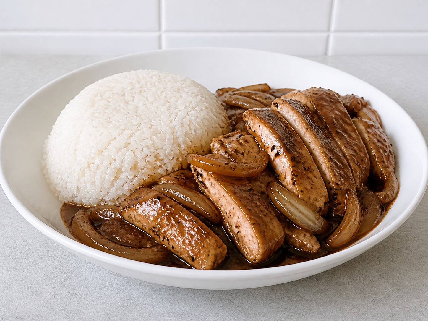 港式黑椒雞扒飯 — 完成菜式