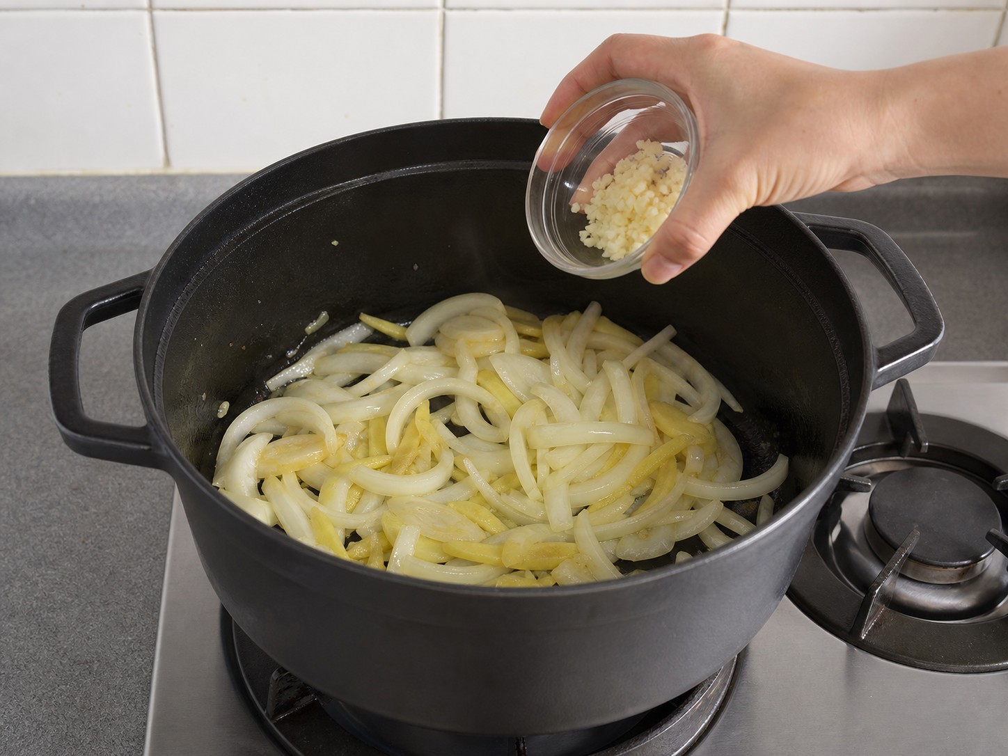 Hong Kong-style Curry Chicken with Potatoes — step 8