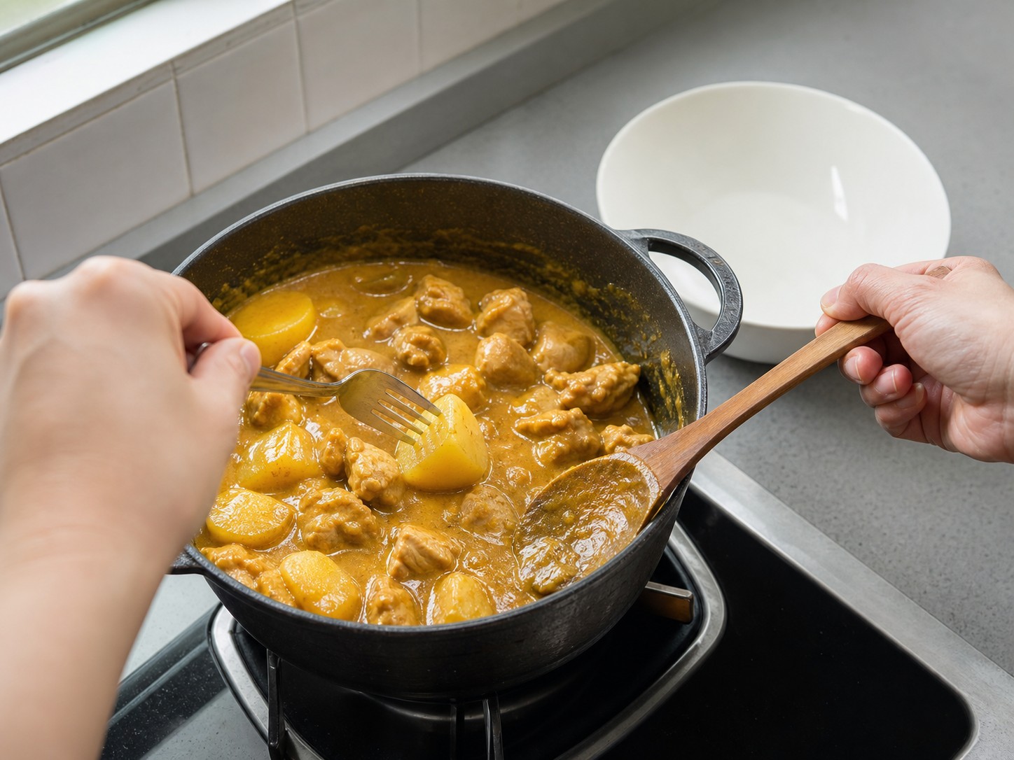 Hong Kong-style Curry Chicken with Potatoes — step 12