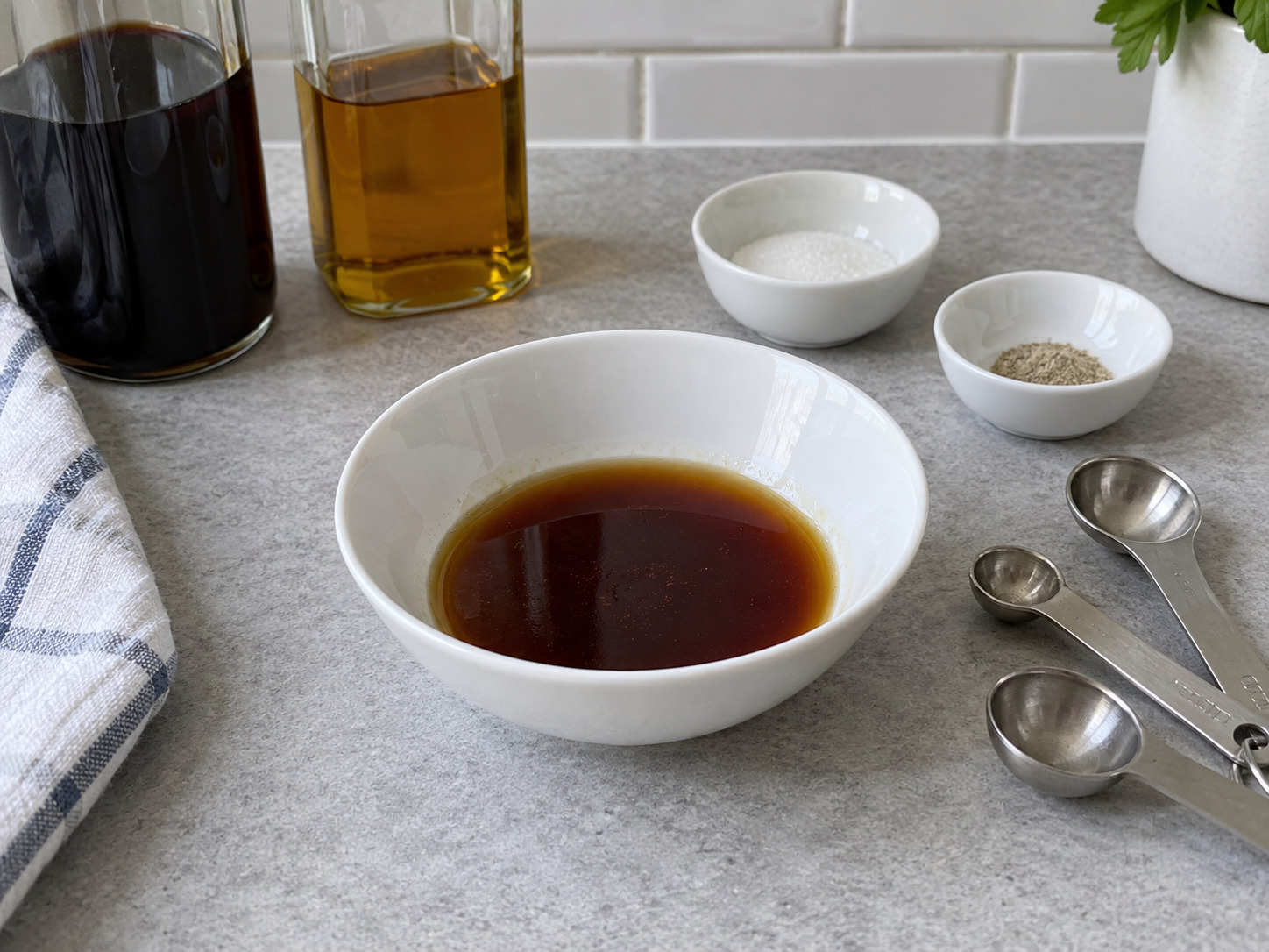 蝦籽撈麵 — 調拌麵汁