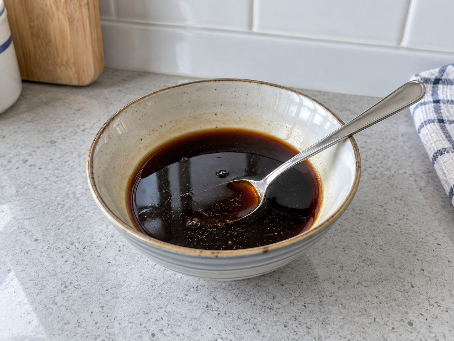 Wuhan Three-Delicacies Doupi — Mix sauce