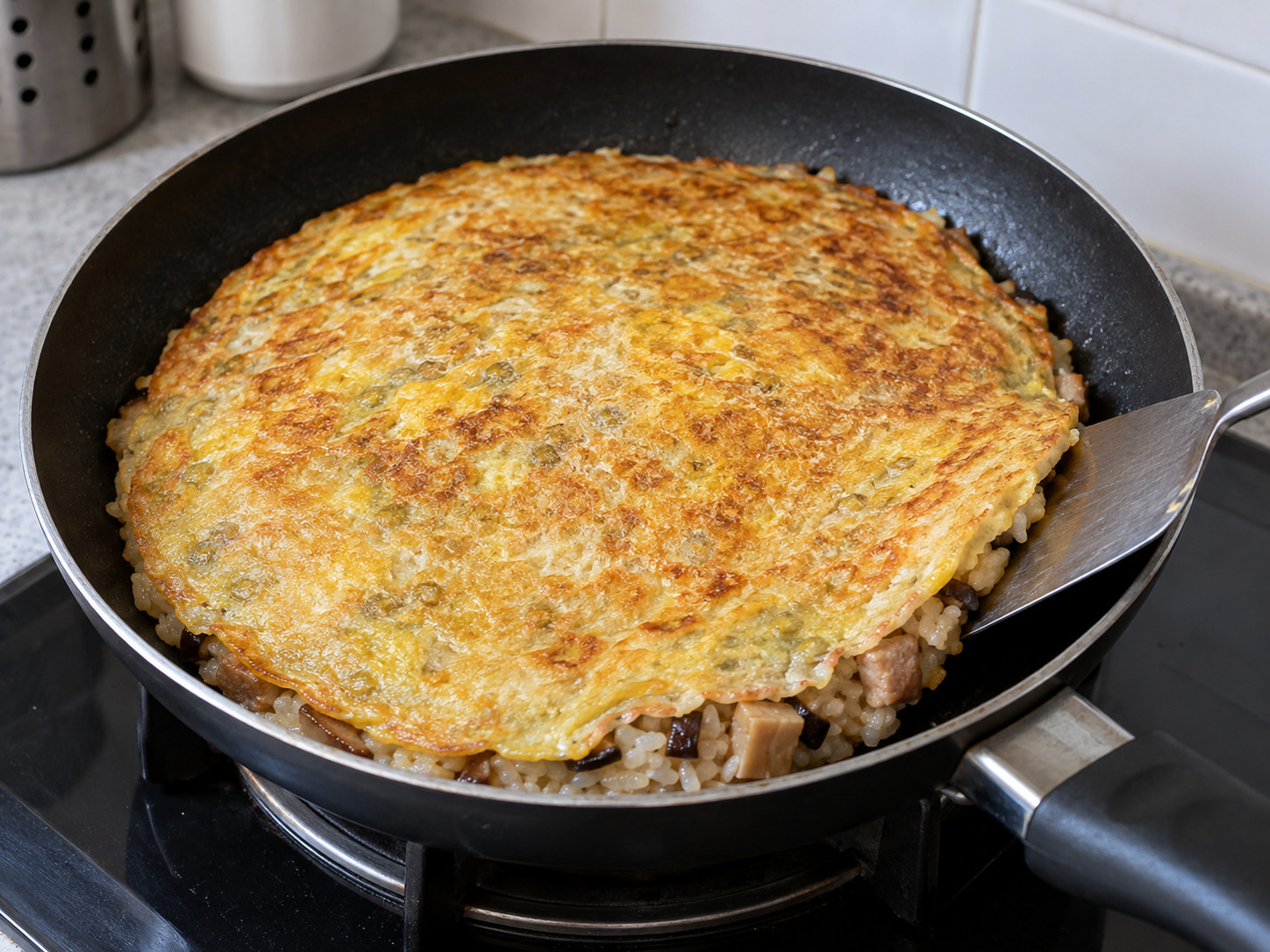 Wuhan Three-Delicacies Doupi — Flip and crisp