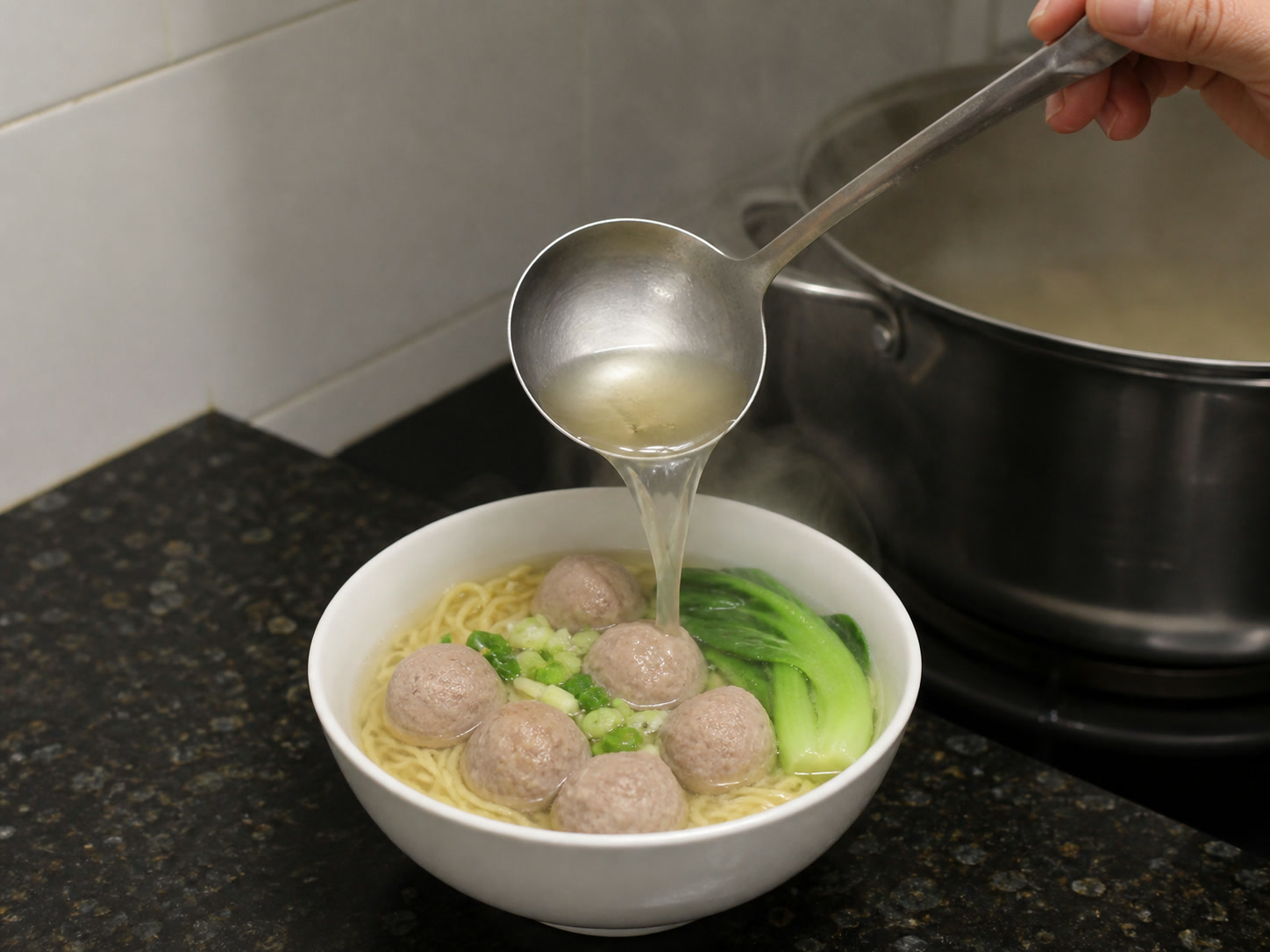 Indonesian Beef Bakso Soup: Assemble soup