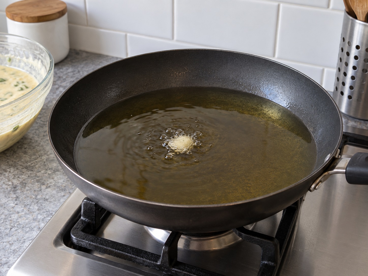 Tempe Mendoan Banyumas — Uji minyak