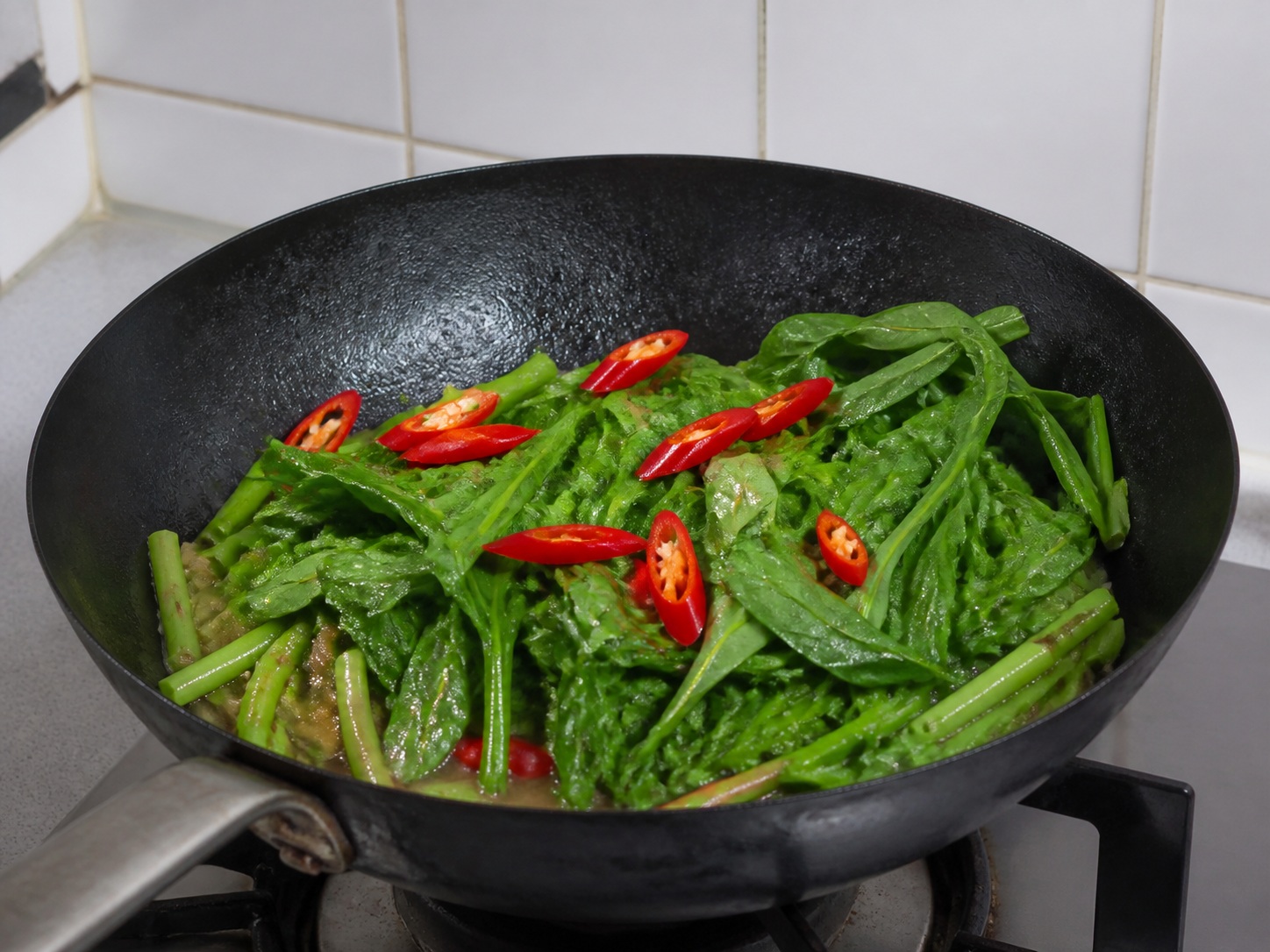 Indonesian Water Spinach with Shrimp Paste — step 9