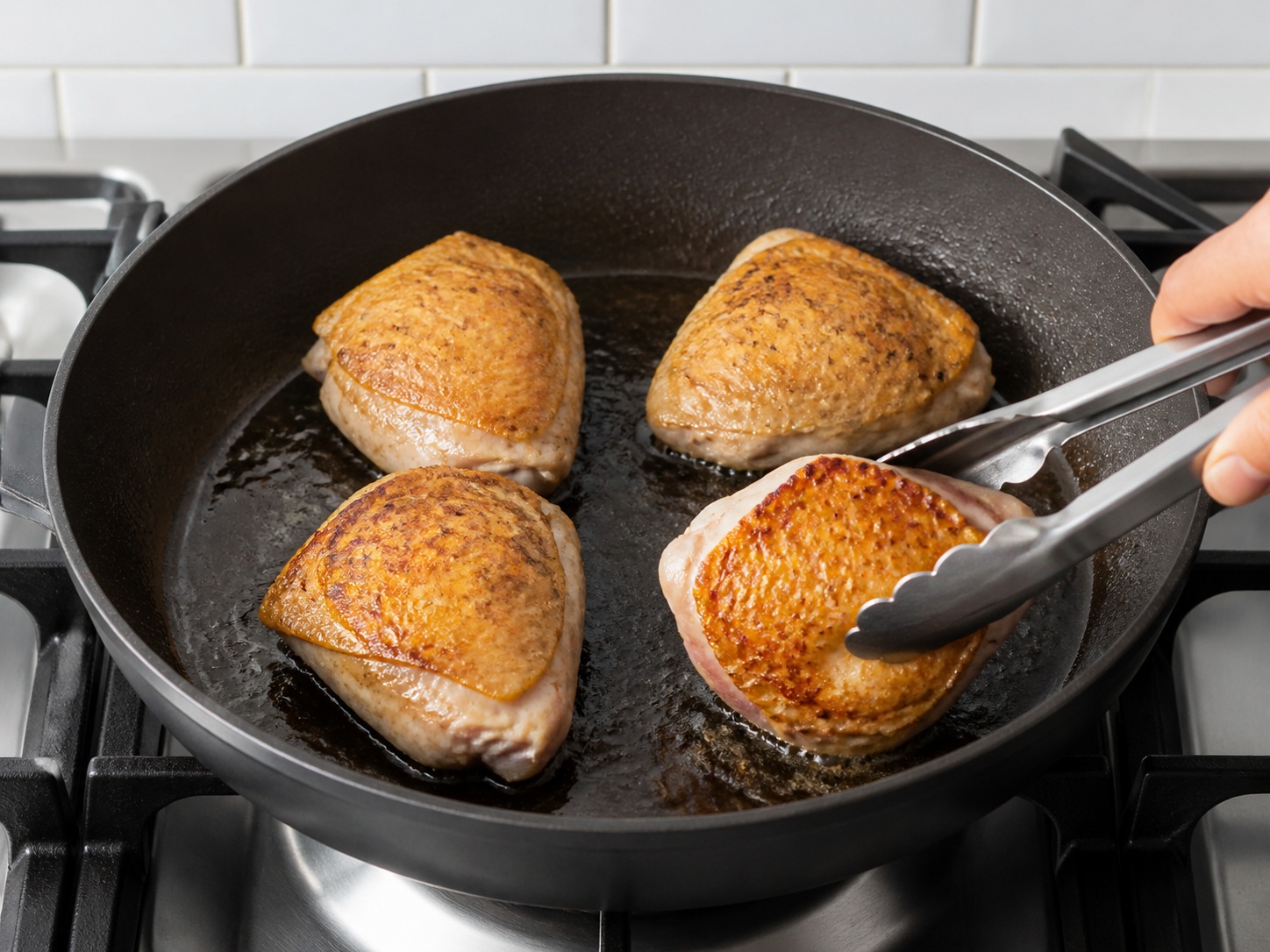 Italian Balsamic Chicken with Grapes and Rosemary — Turn and brown: Turn and brown the second side for 4 minutes, then remove.