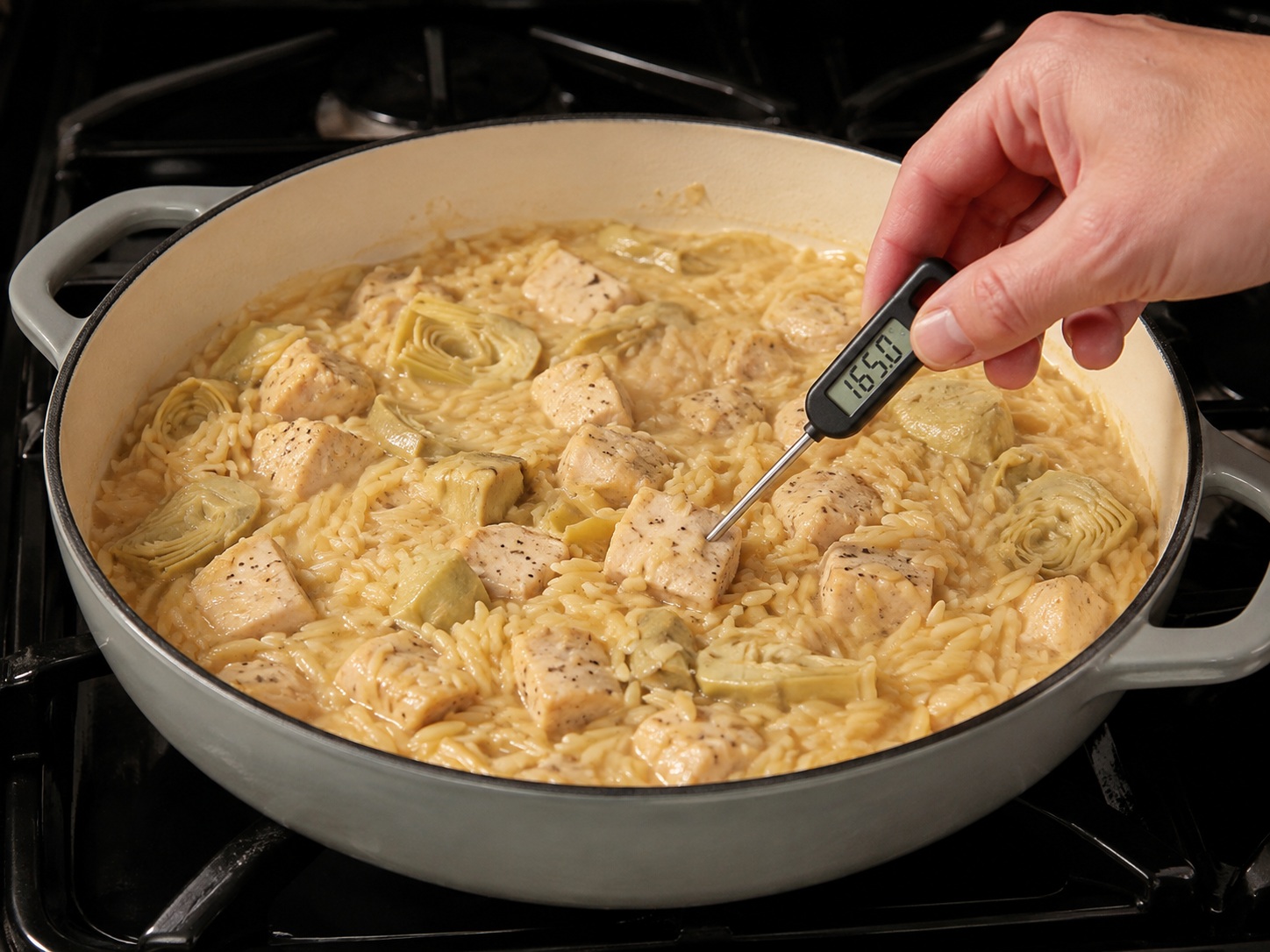 Italian Chicken, Artichoke at Lemon Orzo — Tiyaking 75°C ang manok at malambot ang orzo na may kaunting sabaw.