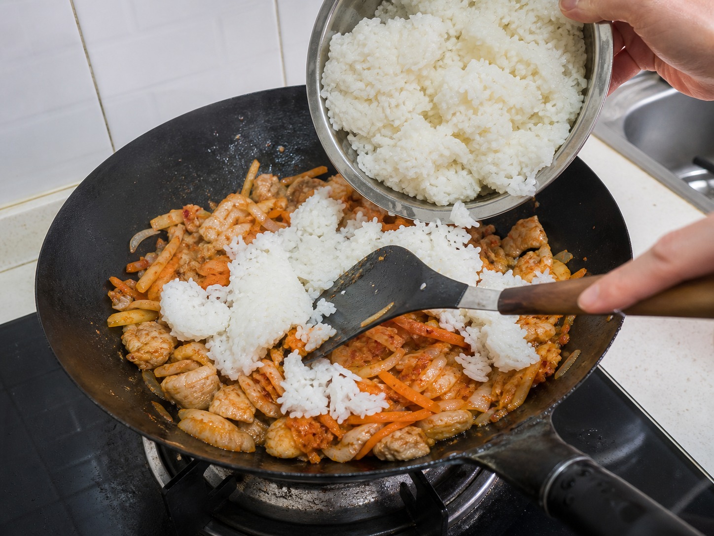 韓式泡菜豬肉炒飯配煎蛋:步驟 9