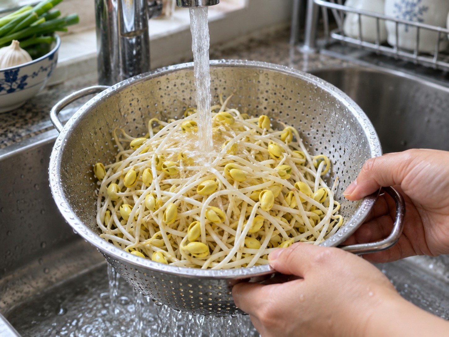韓式麻油拌大豆芽 — 洗豆芽