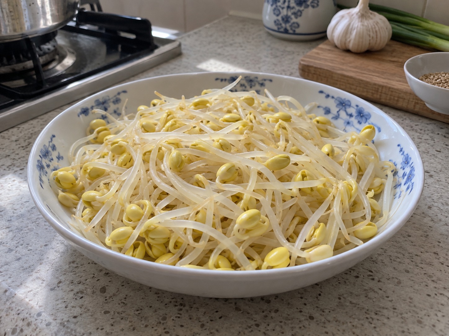 韓式麻油拌大豆芽 — 盡快放涼