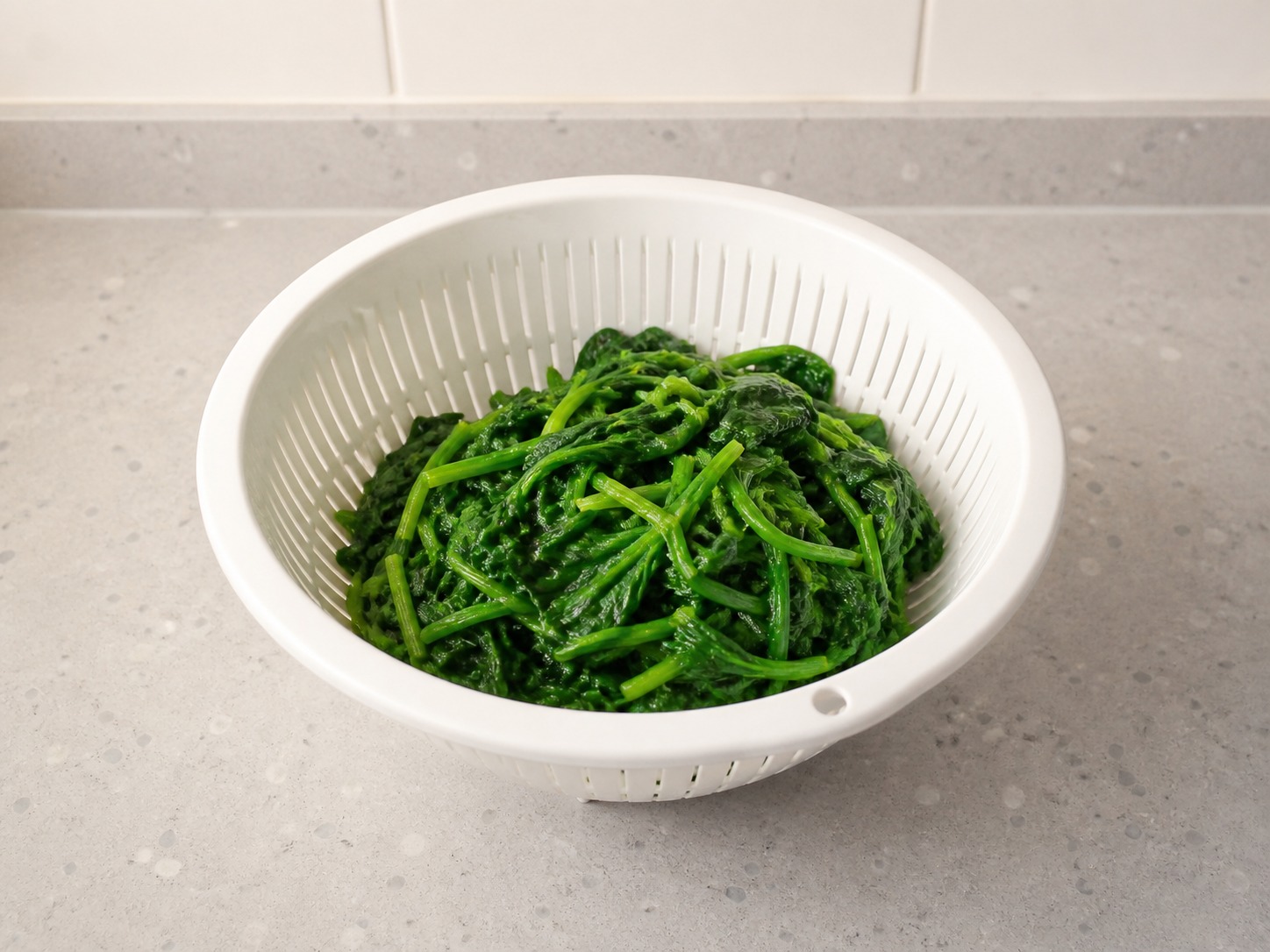 Korean Seasoned Spinach — Drain