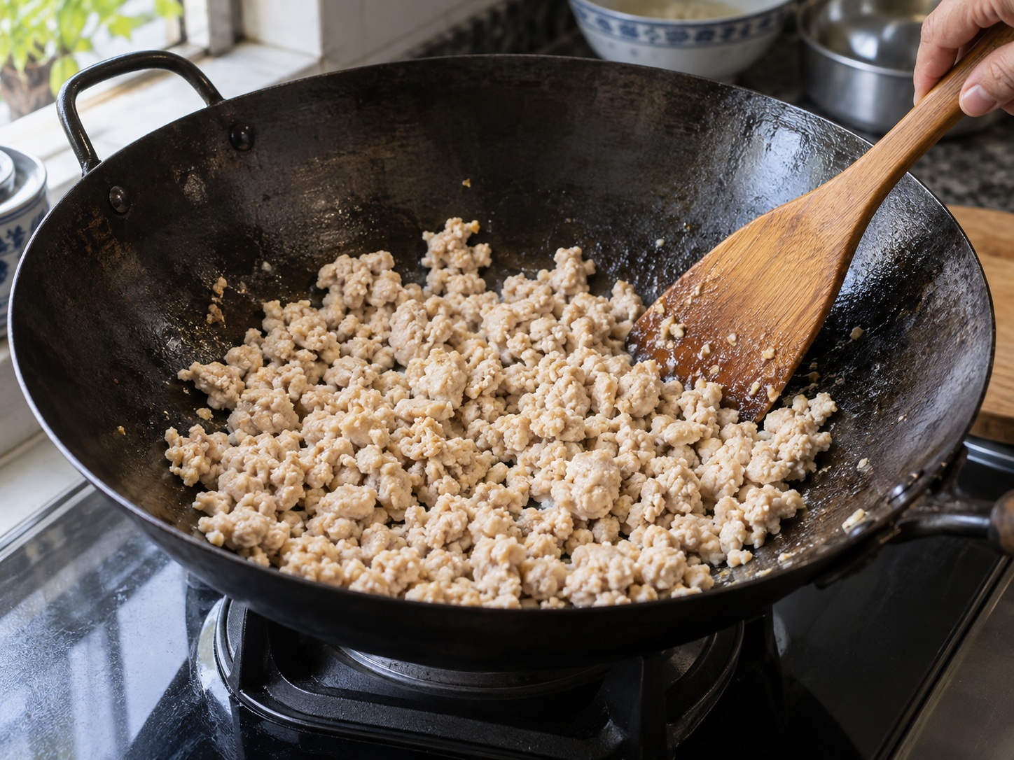 Larb Ayam Laos — Uraikan dan masak ayam