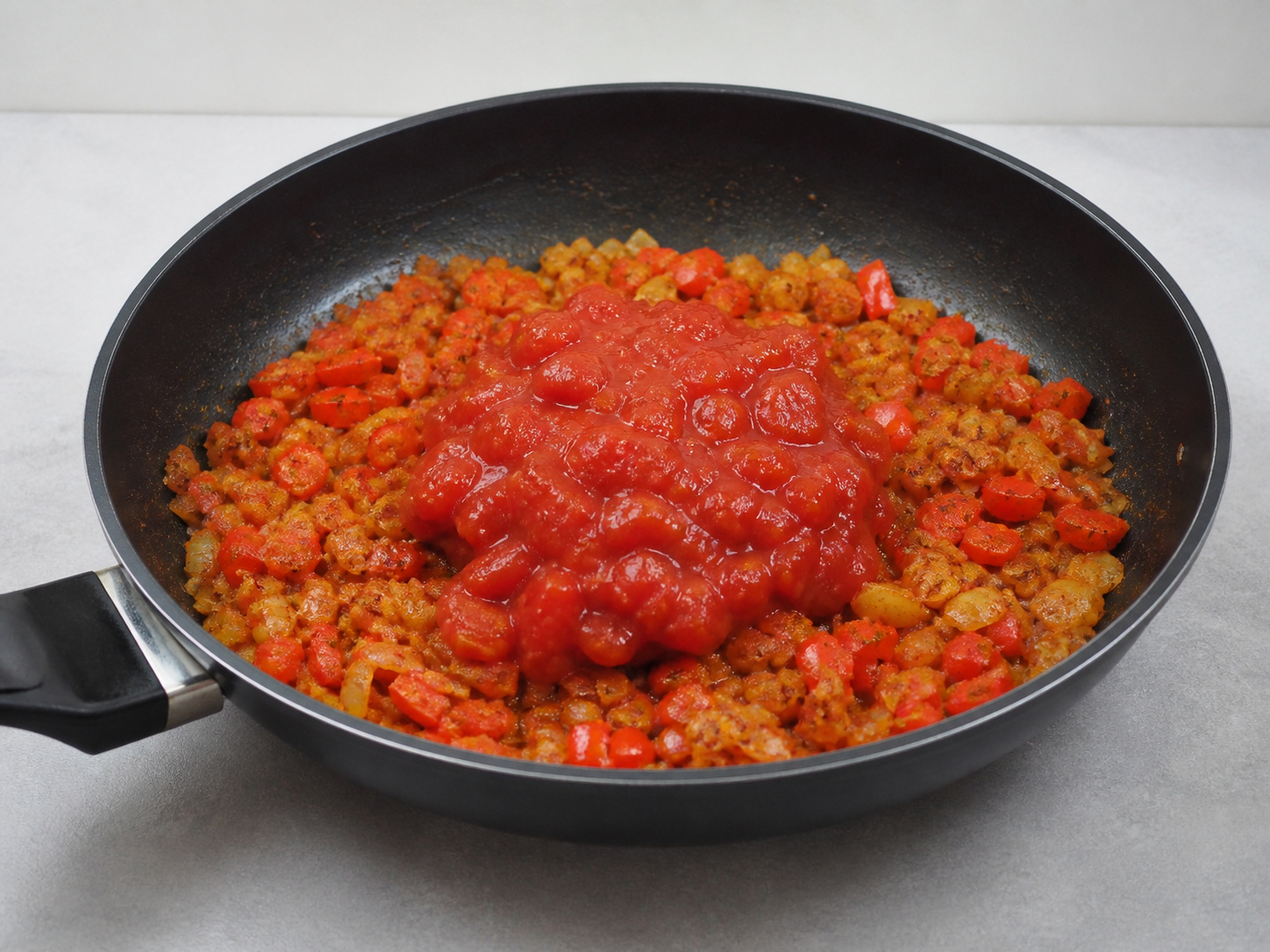 Mediterranean Shakshuka: Add the ingredients