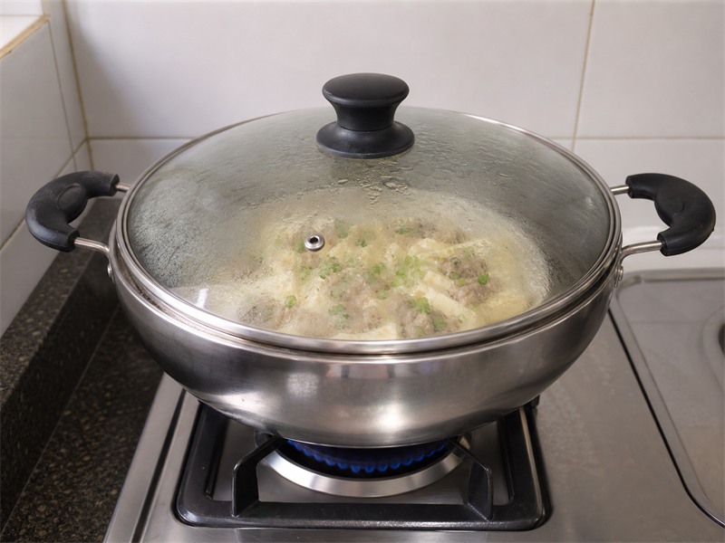 肉碎蒸豆腐:蒸熟