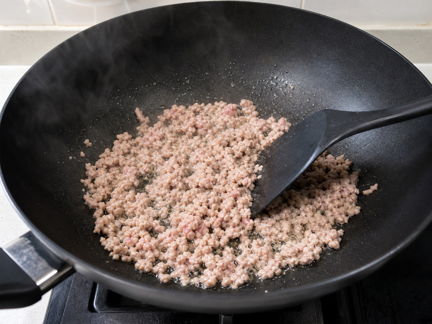 欖菜肉碎四季豆:炒散肉碎