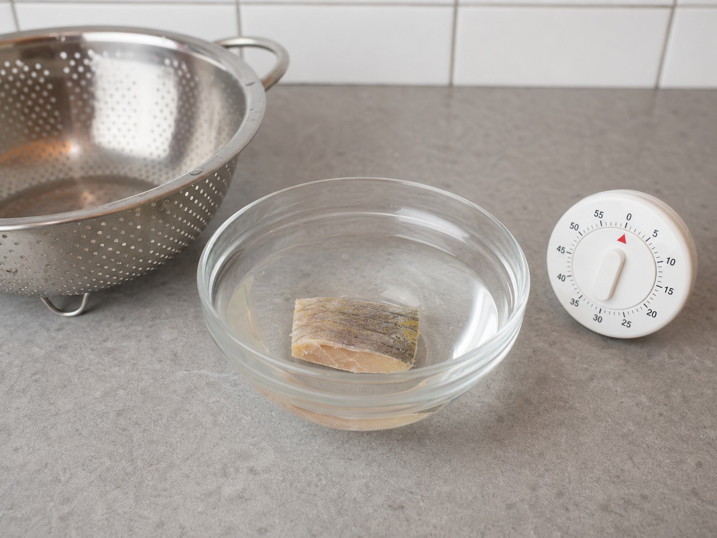 Salted Fish, Chicken and Tofu Pot — step 1