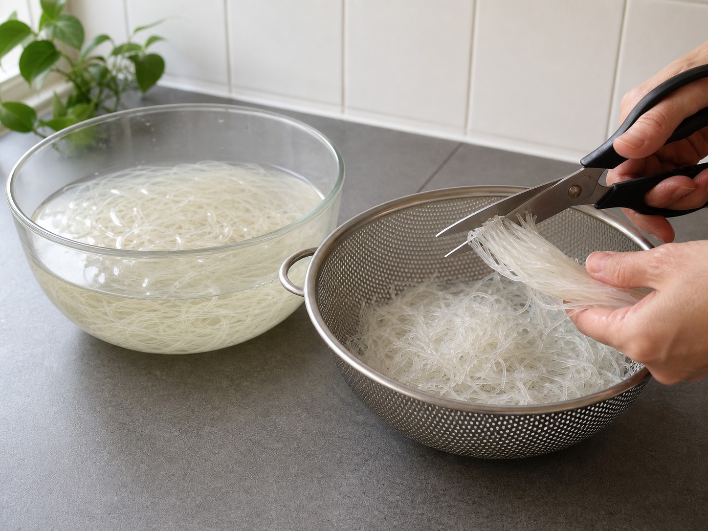 Satay Beef, Enoki Mushroom and Vermicelli Pot — step 3