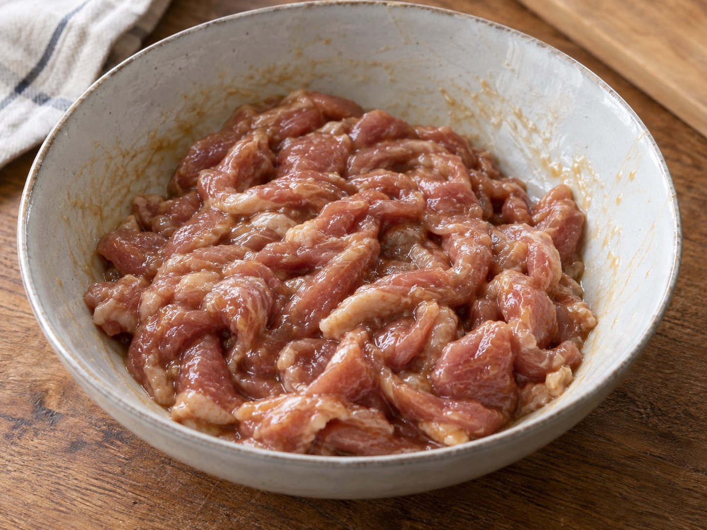 Sichuan Fish-Fragrant Shredded Pork — Marinate pork