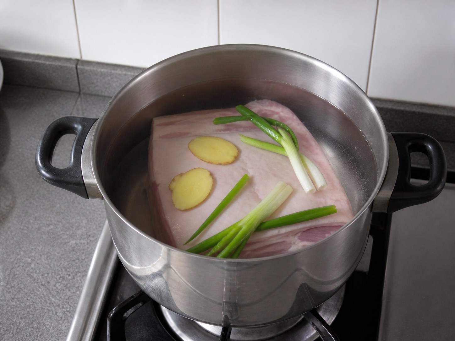 四川回鍋肉:冷水下鍋