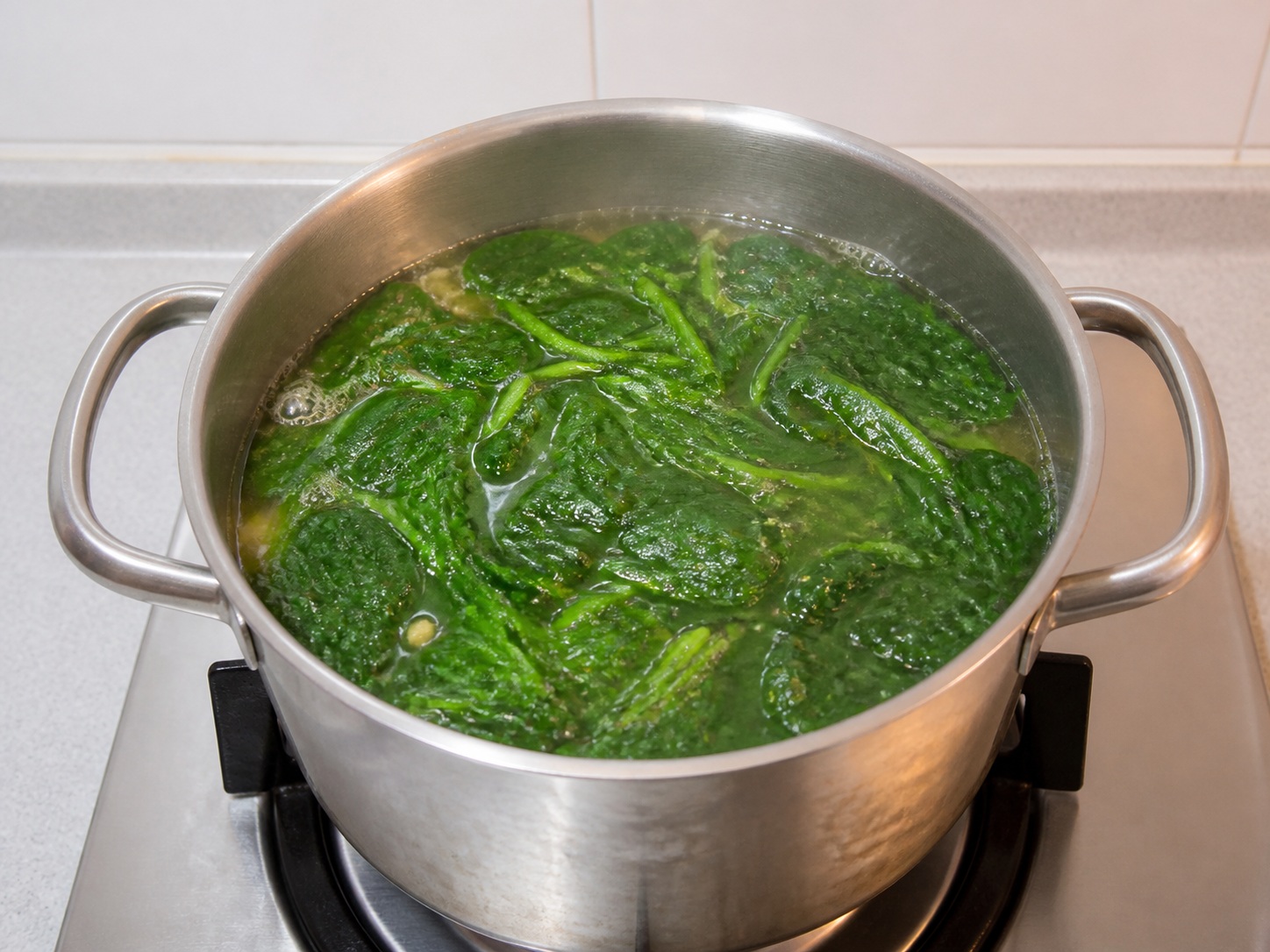 Spinach and Pork Liver Soup — Add spinach