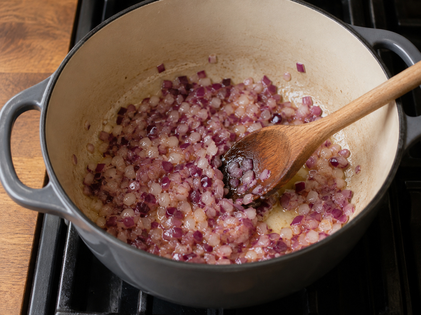 Sri Lankan Coconut Dhal Curry — Palambutin ang sibuyas
