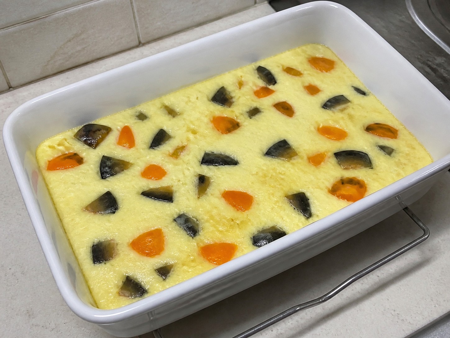 蒸三色蛋 — 靜置至凝固