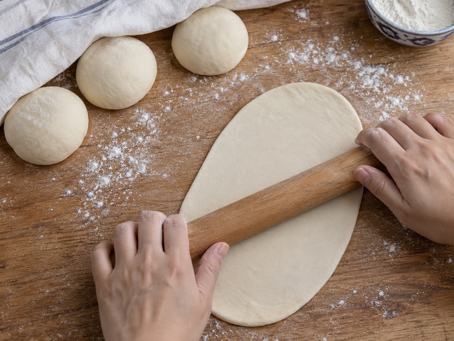 Pancake na May Sibuyas ng Taiwan — Hakbang 5