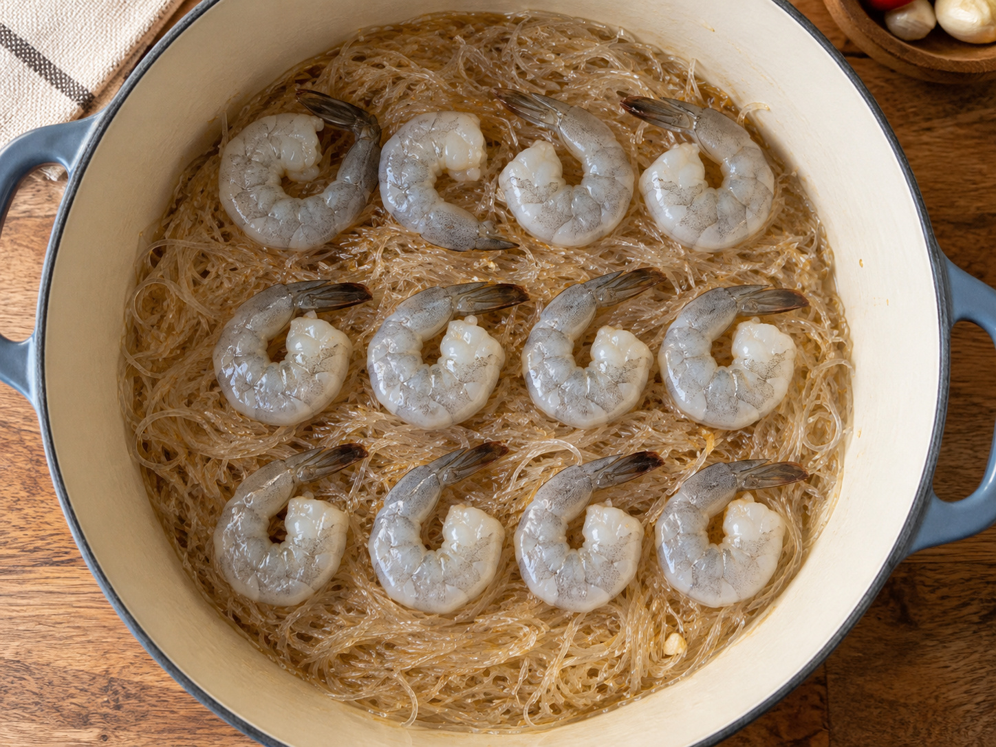 泰式鮮蝦粉絲煲 — 排上大蝦