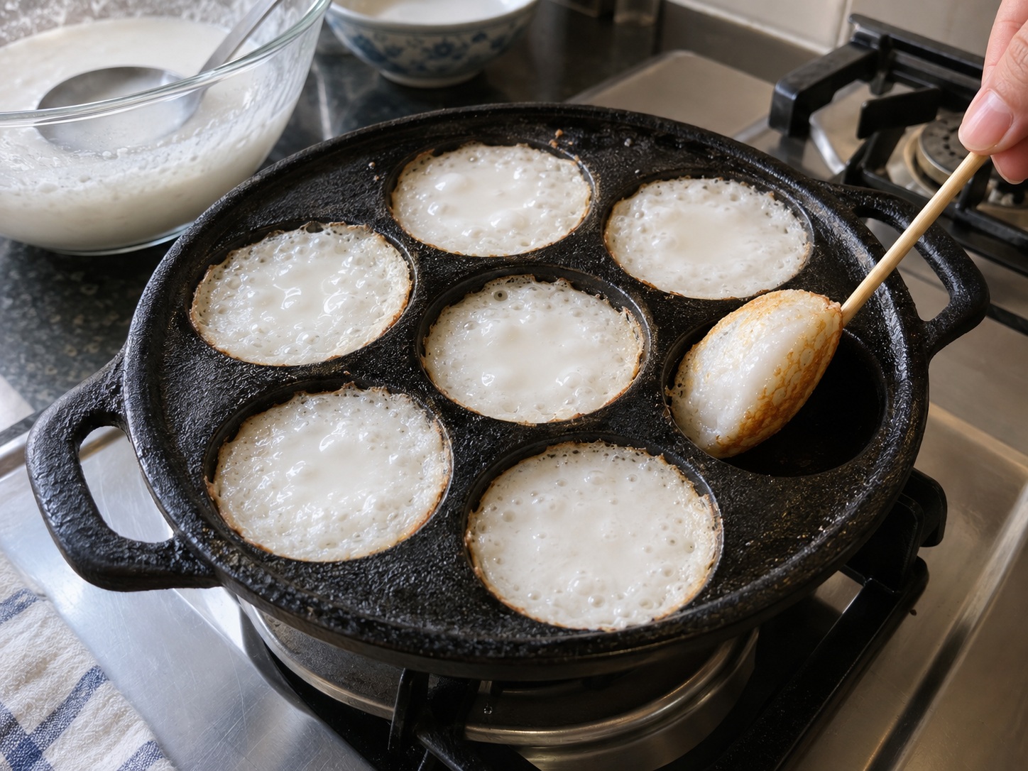 Thai Coconut Pancakes — Suriin ang ilalim