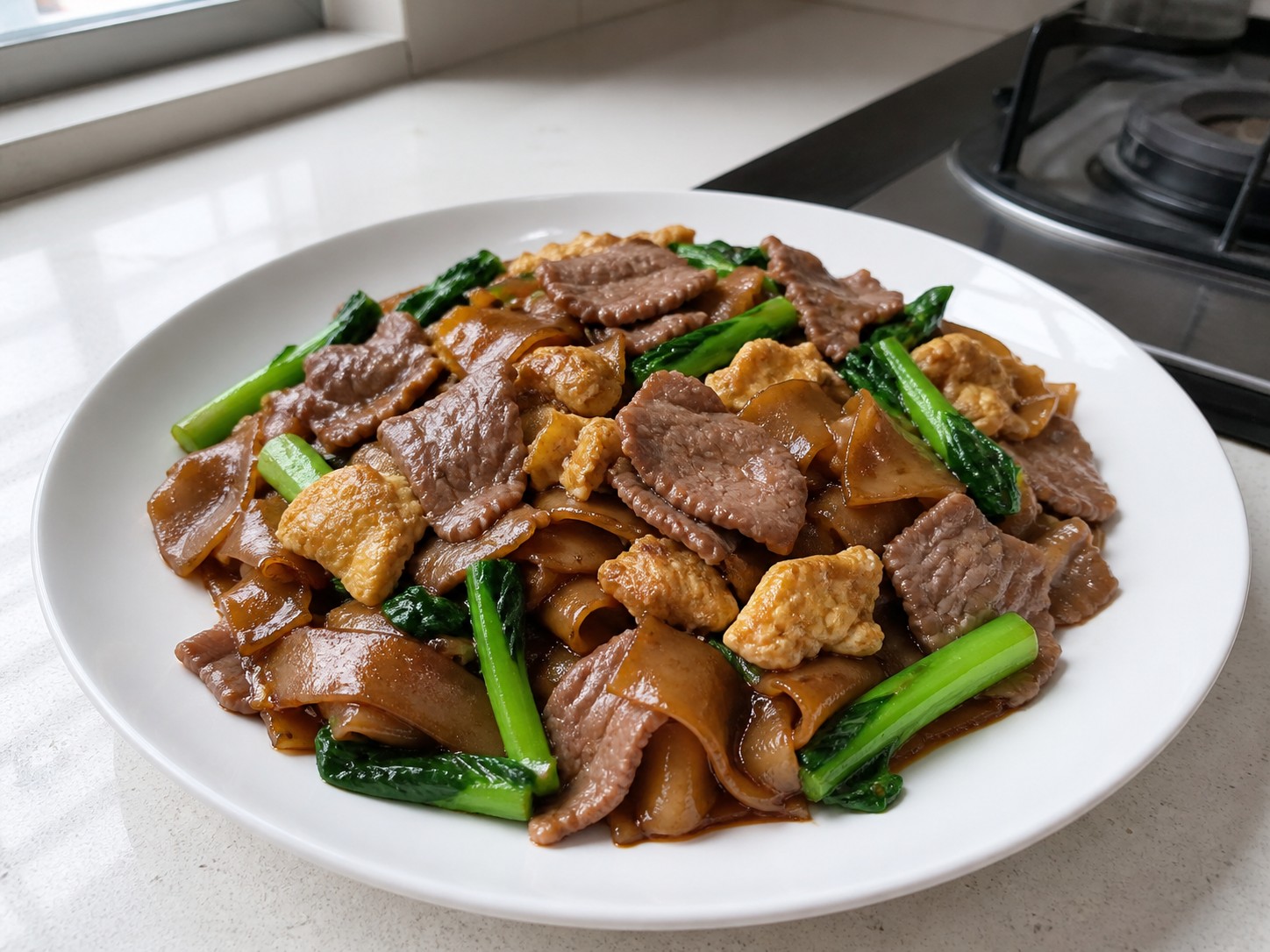 泰式豉油炒河粉 — 完成菜式