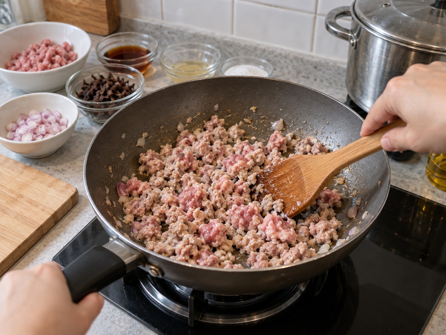 Vietnamese Banh Duc Man — Fry remaining shallot and minced pork in the same pan