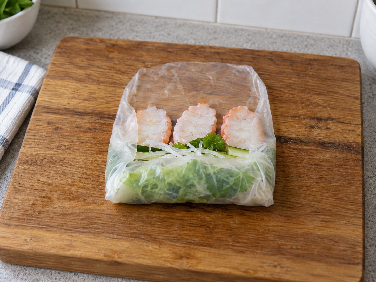 Vietnamese Goi Cuon Shrimp Fresh Spring Rolls — Fold and roll