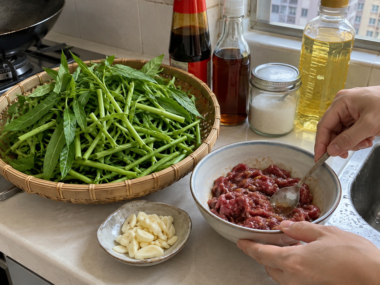 越式通菜炒牛肉 — 拌牛肉